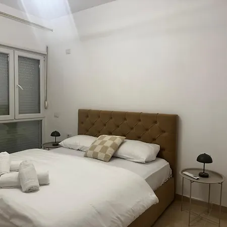 Διαμέρισμα Central Apartment Tirana *